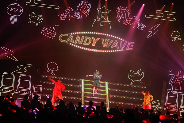 きゃりーぱみゅぱみゅ、米国フェス出演後の凱旋ライブで6年ぶりとなる武道館ワンマンを発表