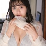 美澄衿依、規格外の「童顔巨乳」ボディを披露する1stイメージDVDが先行配信