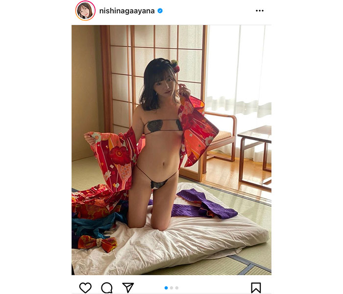 西永彩奈、極小面積の水着からメリハリ美ボディ披露！