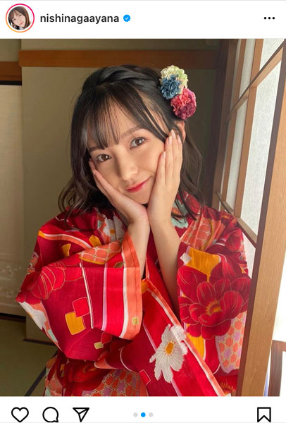 西永彩奈、極小面積の水着からメリハリ美ボディ披露！