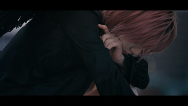 AKB48・岡田奈々、落ちサビを完全生歌で届けるソロ曲MVが公開