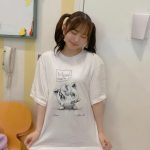 SKE48・佐藤佳穂、美脚チラ見せの「メロメロボディ」に歓喜の声ぞくぞく！