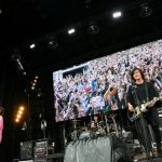 【ライブレポート】ヤバイTシャツ屋さん、フェス感たっぷりのうるさくて速い音で夏先取り！＜JAPAN JAM 2022＞