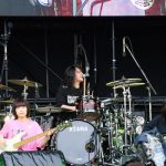 【ライブレポート】ヤバイTシャツ屋さん、フェス感たっぷりのうるさくて速い音で夏先取り！＜JAPAN JAM 2022＞