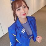 レースクイーン・安田七奈、透け感セクシーなコスチュームでくびれライン披露！
