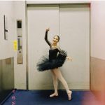 セカオワSaori、ギャルファッションが可愛すぎると話題「美脚！！！」「似合ってるぅ〜」とファン絶賛！