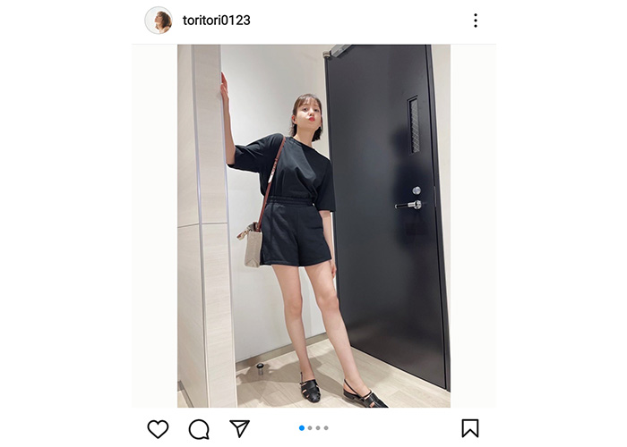 トリンドル玲奈、セットアップのショーパンで生脚美脚を大胆披露！