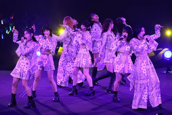 アンジュルム、新体制で初の武道館公演を開催