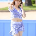 【写真特集 13枚】イロハサクラ・優希、爽やかギンガムチェックの水着姿で視線釘付け！＜近代麻雀水着祭2022＞