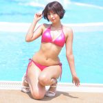 レースクイーン・藤井マリー、ビキニ姿で魅せるくびれボディに釘付け！＜よみうりランドプール撮影会＞