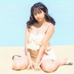 【写真特集 16枚】天使もも、胸元リボンが可愛らしい水着姿を披露