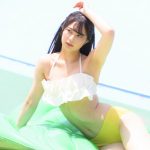 【写真特集 7枚】CALL MY NAME・石原千尋、風になびく黒髪とスラリと伸びた美脚で魅了！＜近代麻雀水着祭2022＞
