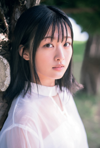 櫻坂46・原田葵、卒業メモリアルグラビアを「blt graph.」で披露