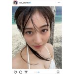 NMB48・川上千尋、瞳に吸い込まれるビキニ姿の至近距離ショット公開