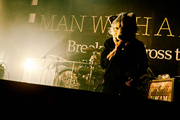 MAN WITH A MISSION、キャリア初の2連作アルバムを引っ提げた全国ツアーが広島からスタート