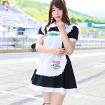 レースクイーン・永原芽衣、メイドコスチュームで「スーパー耐久第2戦」に参戦