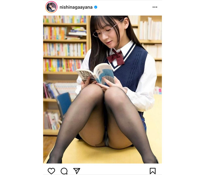 西永彩奈、制服×パンチラのフェチショットで瞬殺！