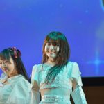 ONE BY ONE、新体制になりたての緊張感いっぱいのライブで躍動！＜GIGA・GIGA SONIC＞