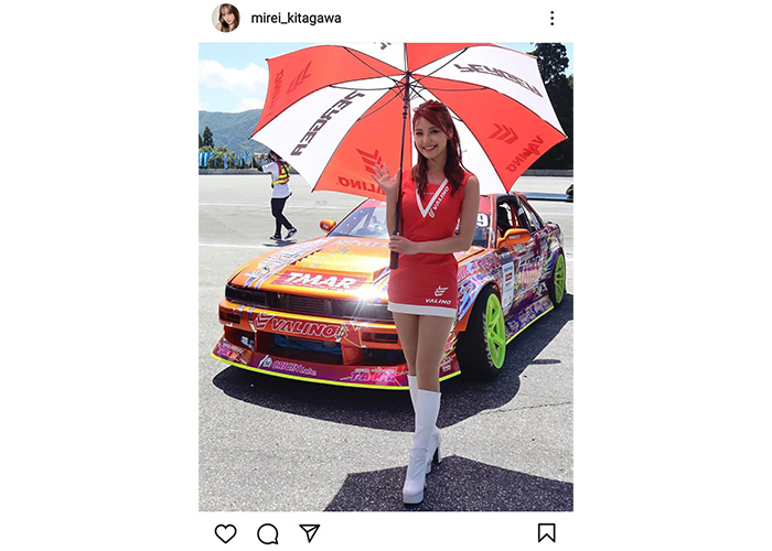 レースクイーン・北川美麗、ミニスカ絶対領域あらわ「お色気素敵」「色っぽい～」とファン歓喜！