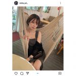 レースクイーン・新唯、ノースリで際立つ美デコルテとスリットからのぞく太ももショット公開！