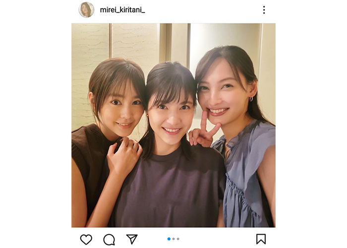 元セブンティーンモデル桐谷美玲＆大政絢＆佐藤ありさの豪華3ショットを披露！