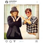 YOSHIKI、友人のイ・ビョンホンとXポーズで2ショット公開！「久しぶりに飲んだ」