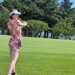 【写真特集】若林ありか、クールなアロハ柄のタイトミニワンピースでベストオブミス・チャリティーゴルフに参戦！ 「美容の仕事を通じて子育て世代の女性が更に輝けるように」