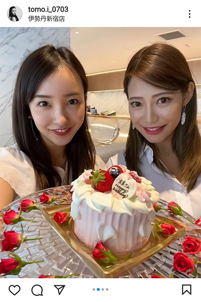 板野友美、31歳誕生日に親友・武田舞香と年齢を感じさせない２ショットを披露！
