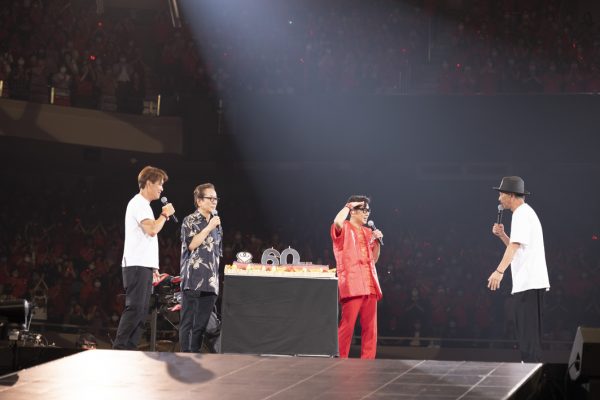 藤井フミヤが日本武道館で還暦ライブ開催！ヒロミ・木梨憲武・水谷豊も祝福