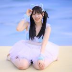 【写真特集 8枚】冨十みと（BOCCHI。）、レースのスカートから網タイツ美脚披露！＜近代麻雀水着祭2022＞