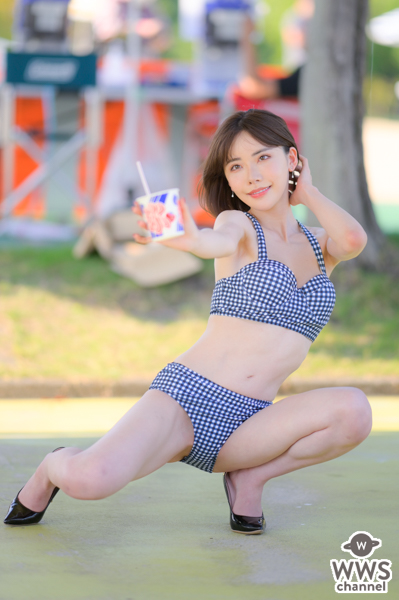 【写真特集 10枚】深田えいみ、ビキニ姿で食べるかき氷の所作に視線釘付け！＜近代麻雀水着祭2022＞