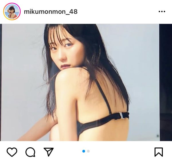 HKT48・田中美久、黒ロング＆白ボブで魅せる美ボディで悩殺！