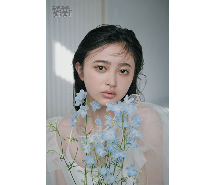 乃木坂46・井上和が「ViVi」初登場！まるで天使な透明肌をお届け！