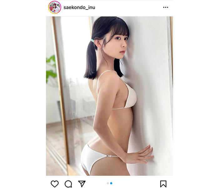 #ババババンビ・近藤沙瑛子、セクシーなS字ラインを描く黒髪ツインテールの水着オフショットに歓喜の声！