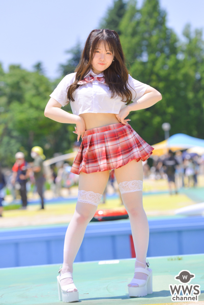 【写真特集 9枚】南いるか（ワンスアチャンス）、制服×白レースタイツで魅せる絶対領域！＜近代麻雀水着祭2022＞