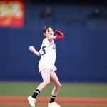 桃月なしこ、始球式でストライクならず！「結果を残せないことが本当に悔しい」