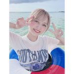 中村歩加、濡れシャツセクシーな「夏女ショット」で笑顔全開！