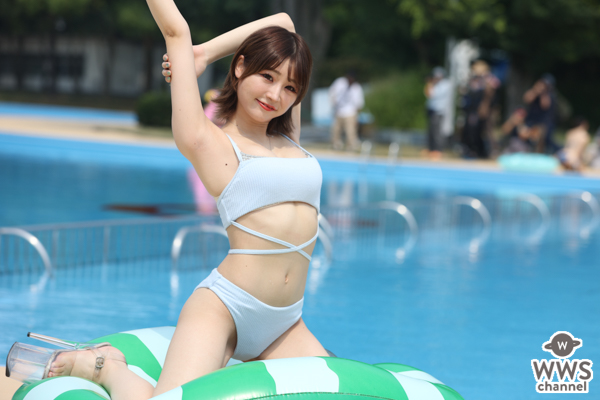 【写真特集 10枚】ぱんな（バーレスク東京）、脇見せポーズでヘルシーボディ全開！＜近代麻雀水着祭2022＞