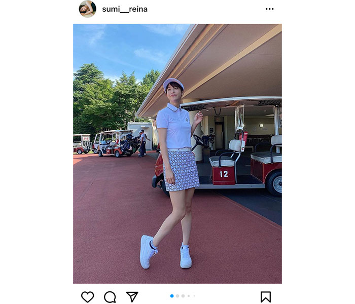 鷲見玲奈、白のゴルフウェアで魅せる脚線美で魅了！