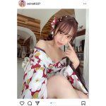 竹内星菜、色気たっぷりな脱ぎ浴衣姿でデコルテ＆美脚見せつけ！