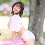 【写真特集 11枚】渡辺陽菜（Layn）、清楚水着で魅せるキュートな笑顔と透明肌で釘付け！＜近代麻雀水着祭2022＞