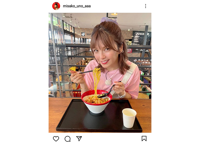 宇野実彩子（AAA）、ラーメンぱくりショットに「可愛すぎる天使」「ほんとに36？」と歓喜の声！