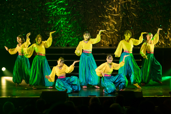 少女歌劇団ミモザーヌが大阪・夏公演で、圧巻の舞台パフォーマンスを披露！