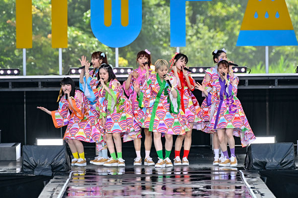 私立恵比寿中学、3年ぶりの夏の野外ライブ「ファミえん」開催