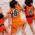 平愛梨、オソロの孫悟空パジャマを着て川の字で寝る子供達の姿を公開