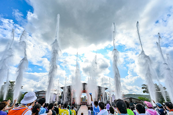 私立恵比寿中学、3年ぶりの夏の野外ライブ「ファミえん」開催