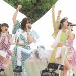 アップアップガールズ（仮）、「TIF2022」初日で煽りMAXの爽快パフォーマンス！＜TOKYO IDOL FESTIVAL 2022 supported by にしたんクリニック＞