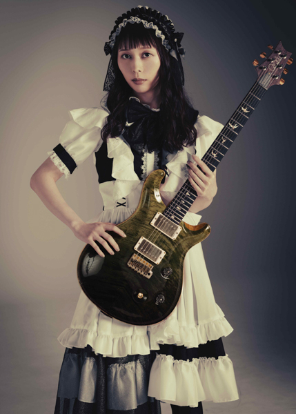 BAND-MAID、新作EPジャケット＆Jimmy Ming Shum撮り下ろしソロ写真公開