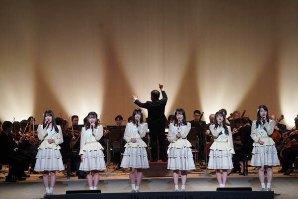 STU48、広島交響楽団との【平和】を願う共演「花は誰のもの？」をフルオーケストラver.で披露