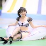 【写真特集】長谷川晴奈（劇団4ドル50セント）、メイド風ビキニで魅せるセクシーな脚線美に注目！＜近代麻雀水着祭2022＞